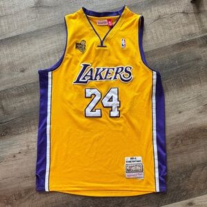 Mitchell & Ness Lakers Gold and Purple Jersey Kobe Bryant